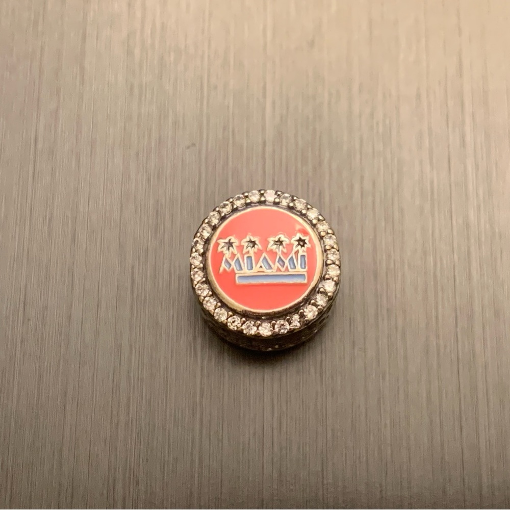 ~MIAMI EXCLUSIVE~ Authentic Pandora Florida Miami Flamingo Charm